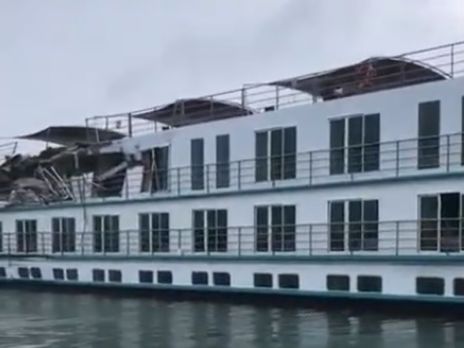 Круизный лайнер столкнулся с грузовым судном на Дунае под Измаилом, есть пострадавшие