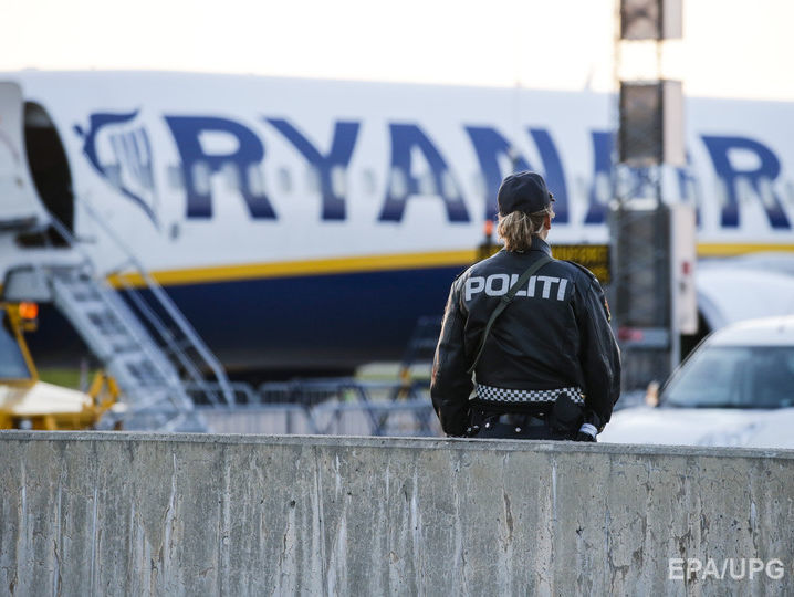 В Норвегии рейс отменили из-за подозрительного поведения двух пассажиров