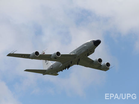 Стратегический самолет-разведчик США пятый раз за неделю приблизился к российской границе