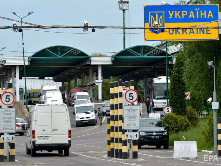 ﻿В Україні офіційно перебуває понад 395 тис. іноземців – міграційна служба 