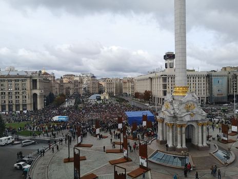 На Майдане собралось 10 тыс. человек – полиция