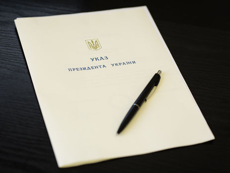 Порошенко наградил шестерых военных орденами Богдана Хмельницкого