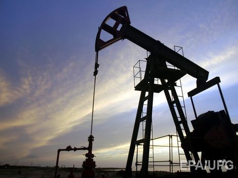 Цена на нефть подскочила выше $49 за баррель