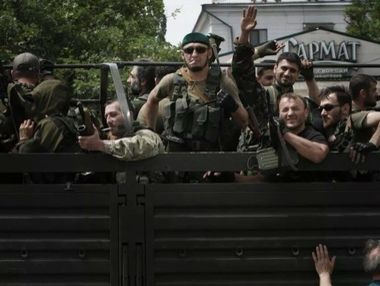 Украинская разведка: Боевики на Донбассе передислоцировали силы из Чечни и отправили боеприпасы на передовую