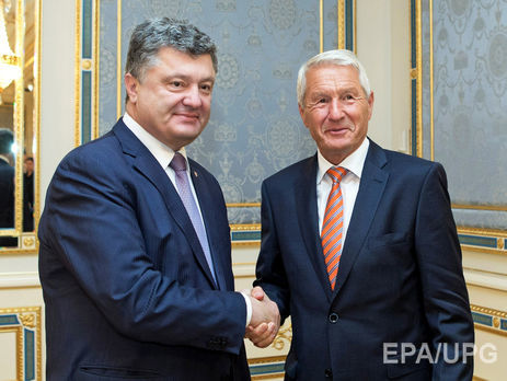 Порошенко на встрече с Ягландом призвал усилить давление на РФ в связи с репрессиями в Крыму