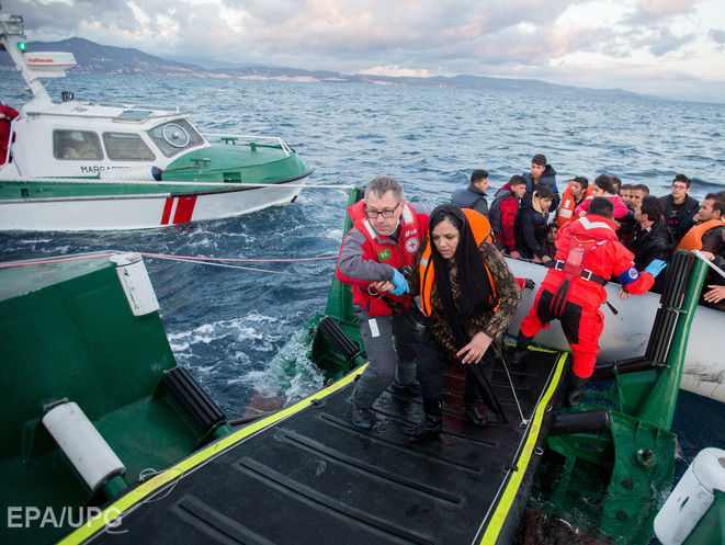 В Средиземном море были спасены около 2 тыс. беженцев
