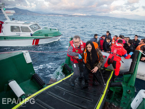 В Средиземном море были спасены около 2 тыс. беженцев