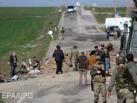Жертвами взрыва на востоке Турции стали шестеро солдат