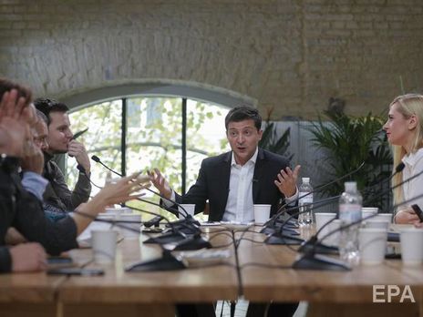 ﻿Зеленський заявив, що хоче домовлятися з олігархами, але йому не дозволяють