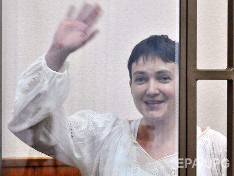 Песков: Путин помиловал Савченко