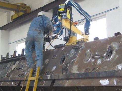 Житомирский бронетанковый завод начнет производство современных украинских бронетранспортеров