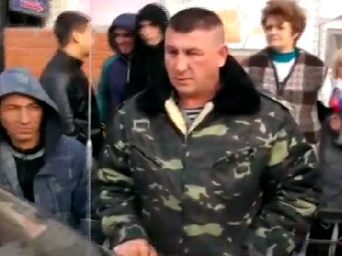 Похищенный командир воинской части в Бахчисарае перешел на сторону России