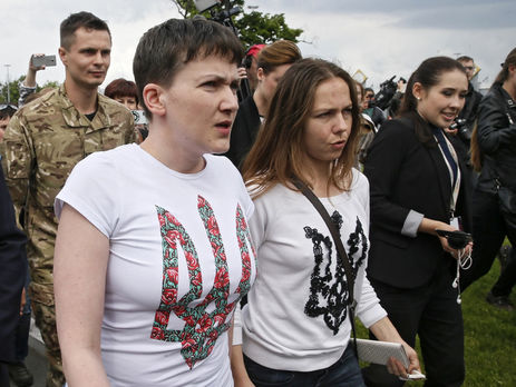 В Twitter появился фейковый аккаунт Савченко, где она обещает 