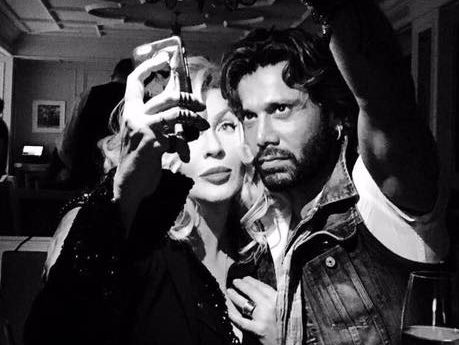 Ахмадов поделился новыми совместными снимками с Билык