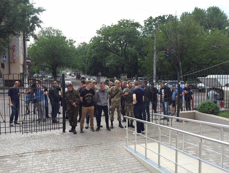 Активист: Участник беспорядков в Одессе 2 мая, которого суд отпустил под домашний арест, снова задержан