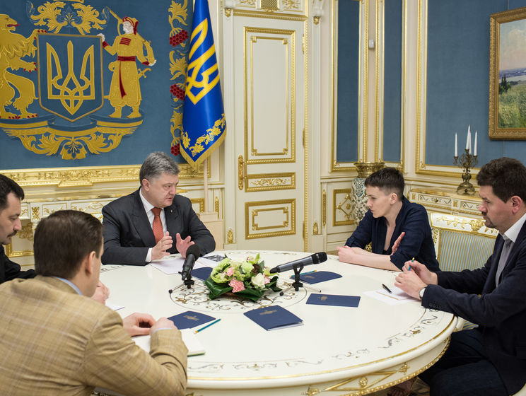 Порошенко предложил Савченко посетить страны ЕС и встретиться с европейскими лидерами