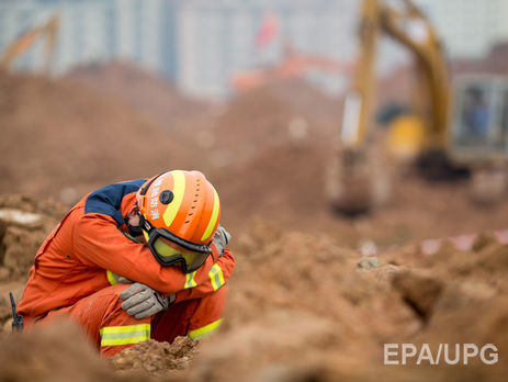 В Китае шесть человек пропали без вести после схода оползня