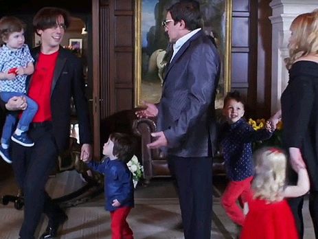 Дети Пугачевой и Галкина дебютировали в шоу 