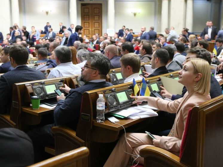 Законопроекта об особом статусе Донбасса не существует в природе – Арахамия