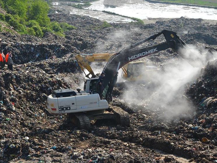 Львовский горсовет выделил 14 млн грн на ликвидацию последствий мусорного обвала