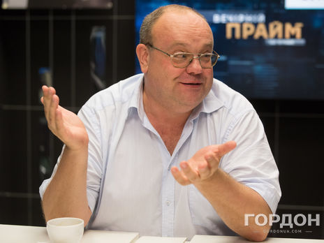 Содержание одного вице-президента Украинской ассоциации футбола Костюченко – это четыре сборные страны со всеми штабами