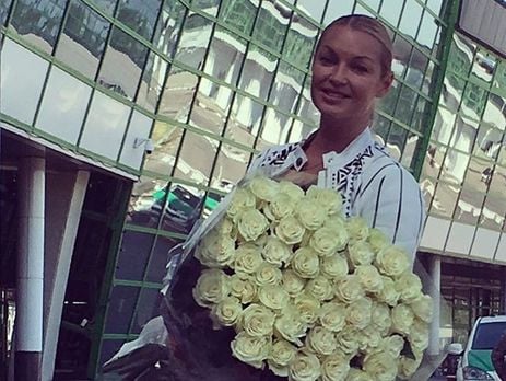 Волочкова: Я в шпагате живу!