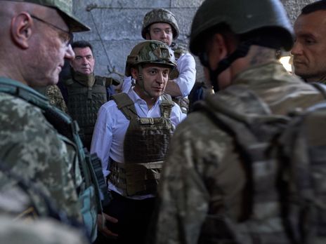 ﻿Зеленський побував у зоні проведення операції Об'єднаних сил. Фоторепортаж