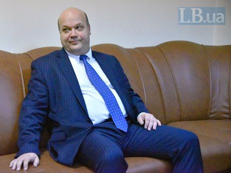 Чалый: Во время визита Ермака и Данилюка в США я понял, что появился новый стиль, где нет места традиционной дипломатии