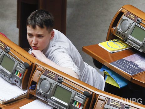 Савченко о работе парламента: Мне хочется очень громко материться. Но я уже политик и не могу этого делать