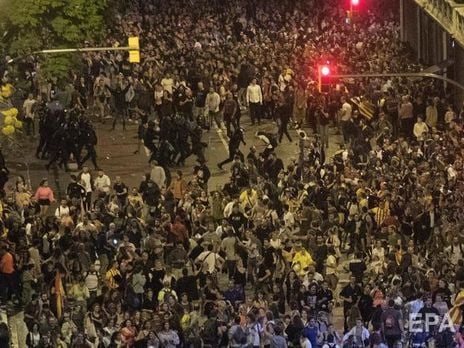 ﻿У Барселоні під час протестів постраждало 56 осіб