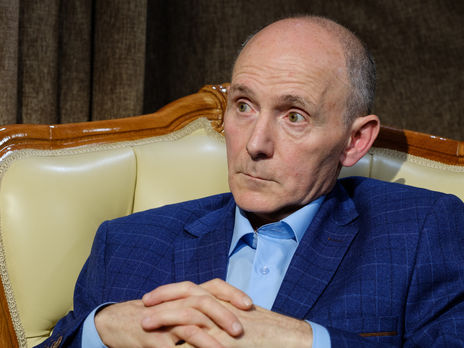 Солонин: Тройка губителей России: Ленин, Сталин, Гитлер. Близнецы-братья – Ленин и Гитлер. А Сталин им не близнец. Он шакал