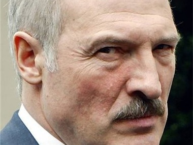 Лукашенко: Украину "развалили" проблемы экономики и коррупция