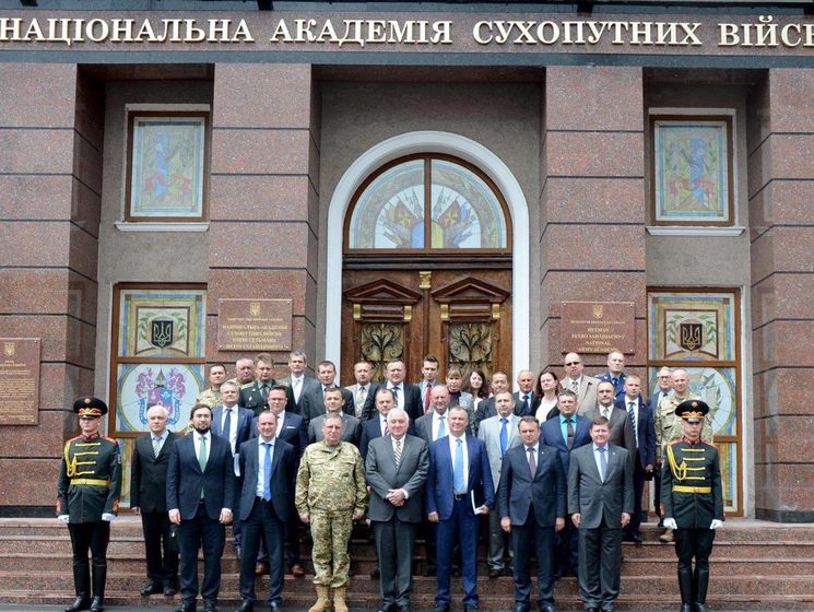 Украина и НАТО впервые провели совместный семинар по реформированию оборонной промышленности