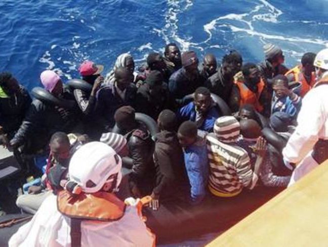На побережье Ливии обнаружены тела 117 мигрантов из Африки