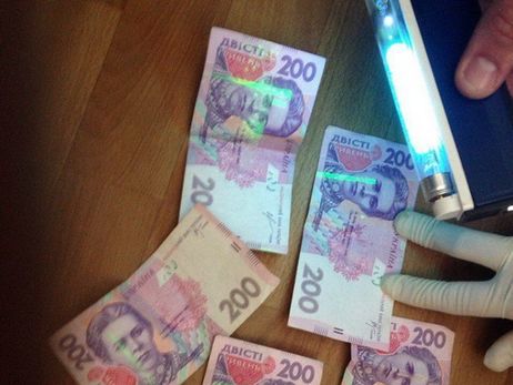  В Хмельницком мошенник обманул женщину на почти 1,5 млн грн 