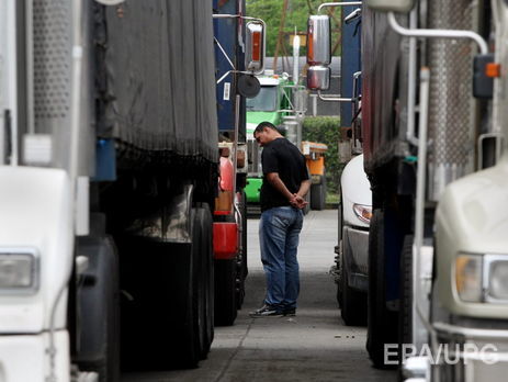 Турция разрешит проезд украинским дальнобойщикам