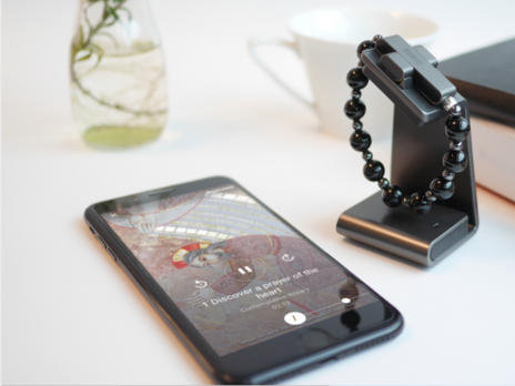 ﻿У Ватикані показали електронні чотки для молитви за мир у всьому світі