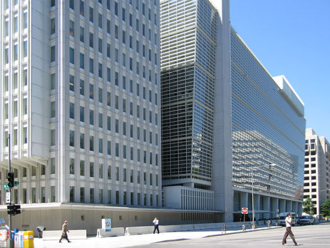 Всемирный банк: Рецессия украинской экономики достигла нижнего предела