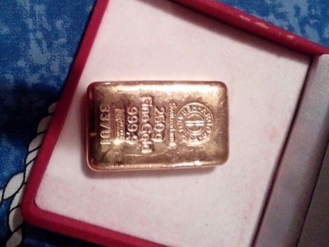 Адвокаты замглавы Николаевской ОГА Романчука: Золотой слиток из тоннеля под его домом – это подарок заводчан