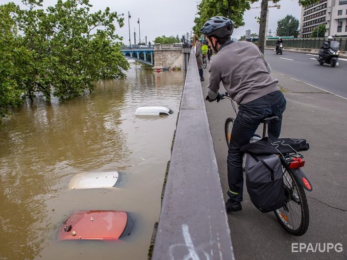 Наводнение во Франции: в 782 муниципалитетах объявлен режим стихийного бедствия