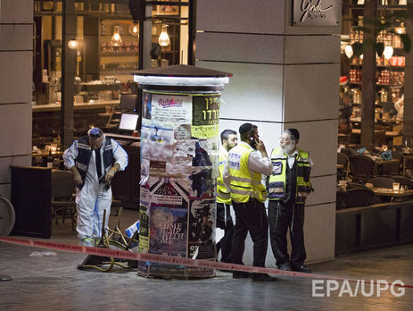 Террористы застрелили трех человек в центре Тель-Авива