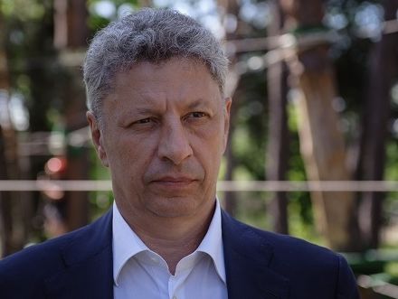 Бойко: Оппозиционный блок потребует расследовать вырубку леса в Карпатах