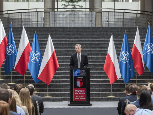 На время проведения саммита НАТО с улиц Варшавы уберут мусорные урны