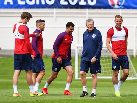 Букмекеры не верят в победу сборной России в матче с англичанами