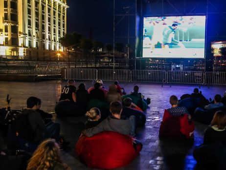 В Киеве заработала фан-зона Евро 2016. Фоторепортаж 