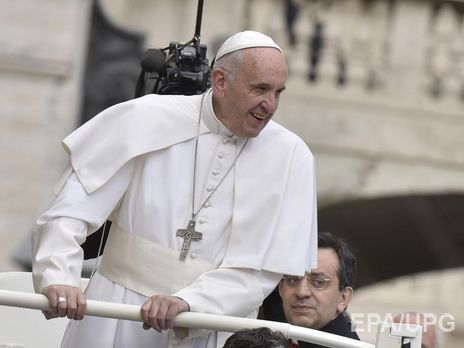 Папа Римский создал комитет по распределению финансовой помощи жертвам войны на Донбассе