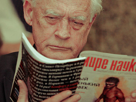 В России академик Рыжов получил предупреждение прокуратуры об ответственности за экстремизм