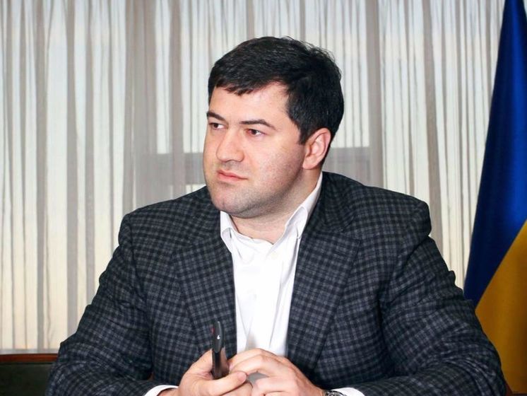 На сайте президента собирают подписи за отставку главы Госфискальной службы Насирова
