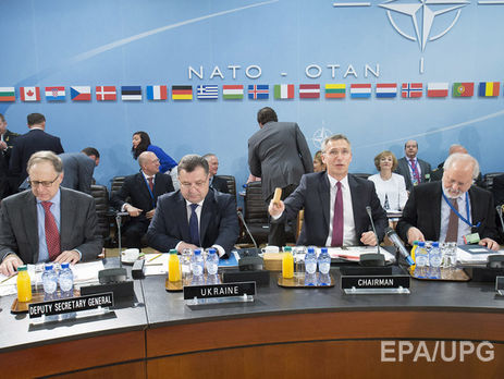 Столтенберг: РФ должна прекратить поддержку боевиков на востоке Украины