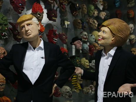 Согласно соцопросам, Клинтон опережает Трампа